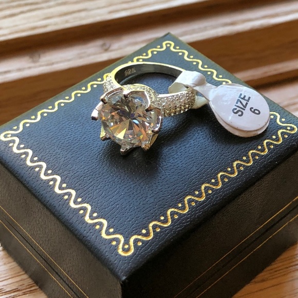 925 STERLING SILVER CZ RING - Picture 6 of 9